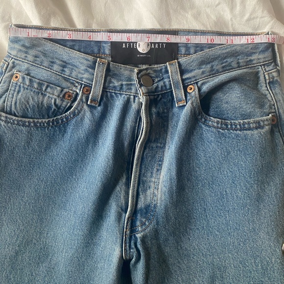 Reworked vintage Levi’s with grommet detailing - Picture 6 of 7